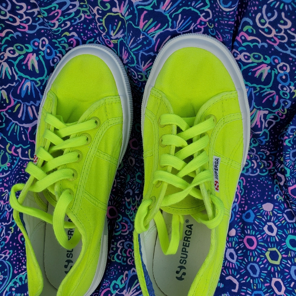 Superga Neon Yellow - Picture 12 of 12